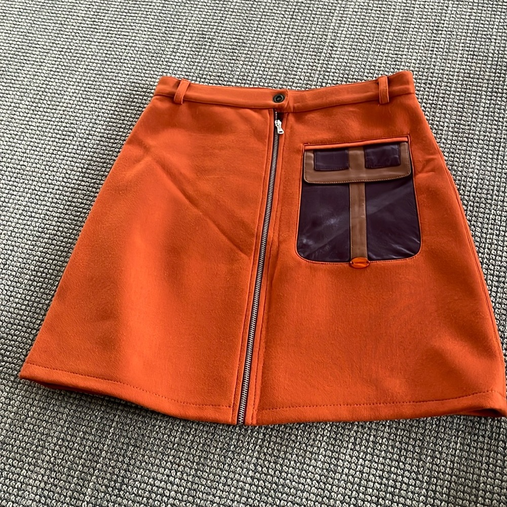 Val Max women’s skirt - never worn